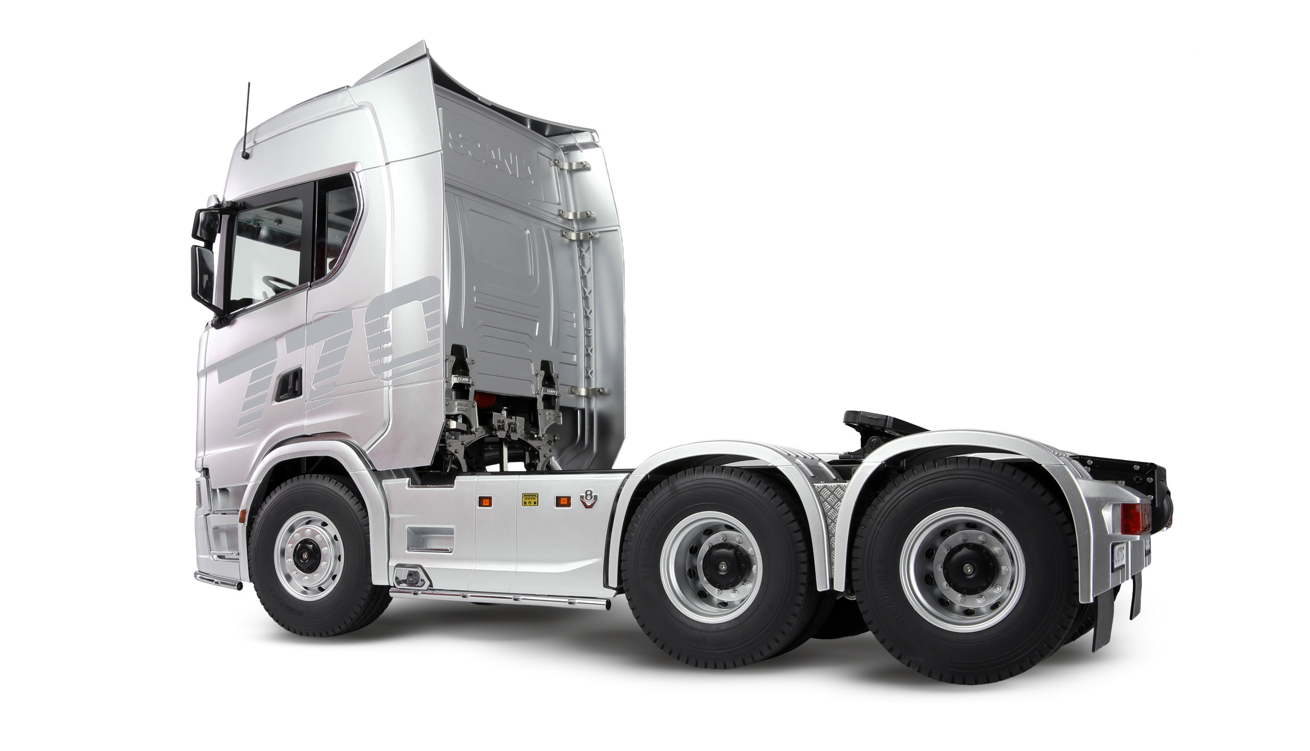 Amewi Scania 770 S Zugmaschine 6x6 1:14 RTR silber 22714