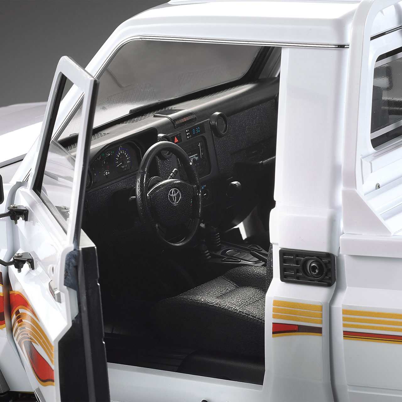 KB48615A Cockpit Scale Set für Rechts-/Linkslenker Toyota LC70