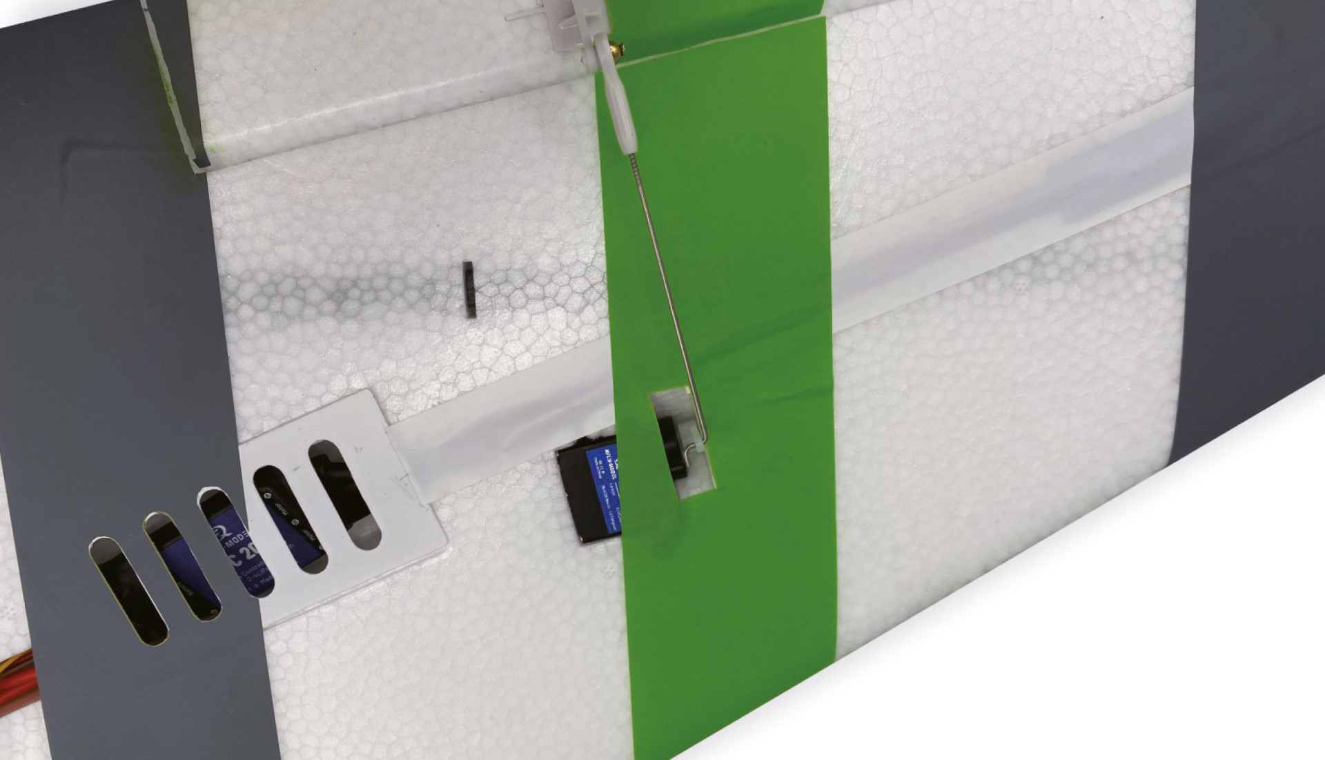 Amewi Eagle Twin V2 40mm EDF Nurflügler PNP grün 24141 - Abbildung 4