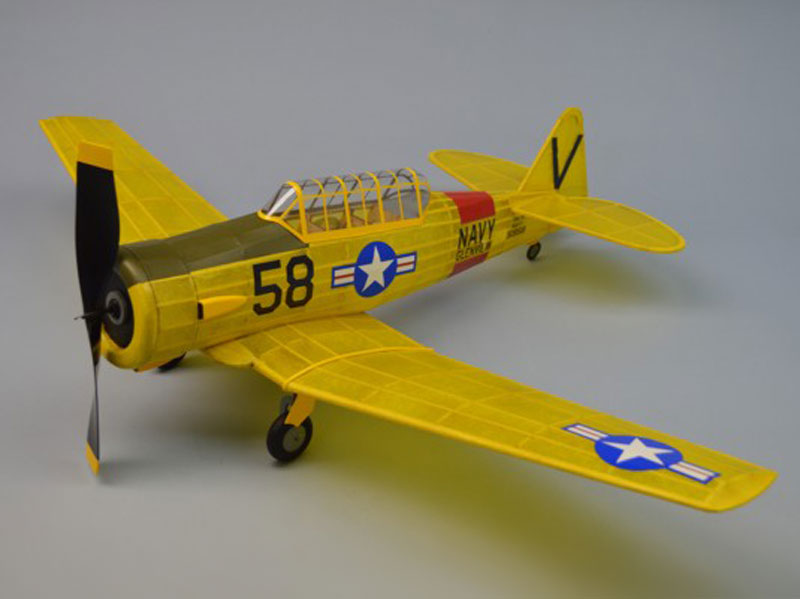 Dumas AT-6 Texan Balsabausatz 334