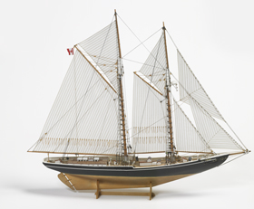 Billing Boats Bluenose II 1:100  Baukasten BB600