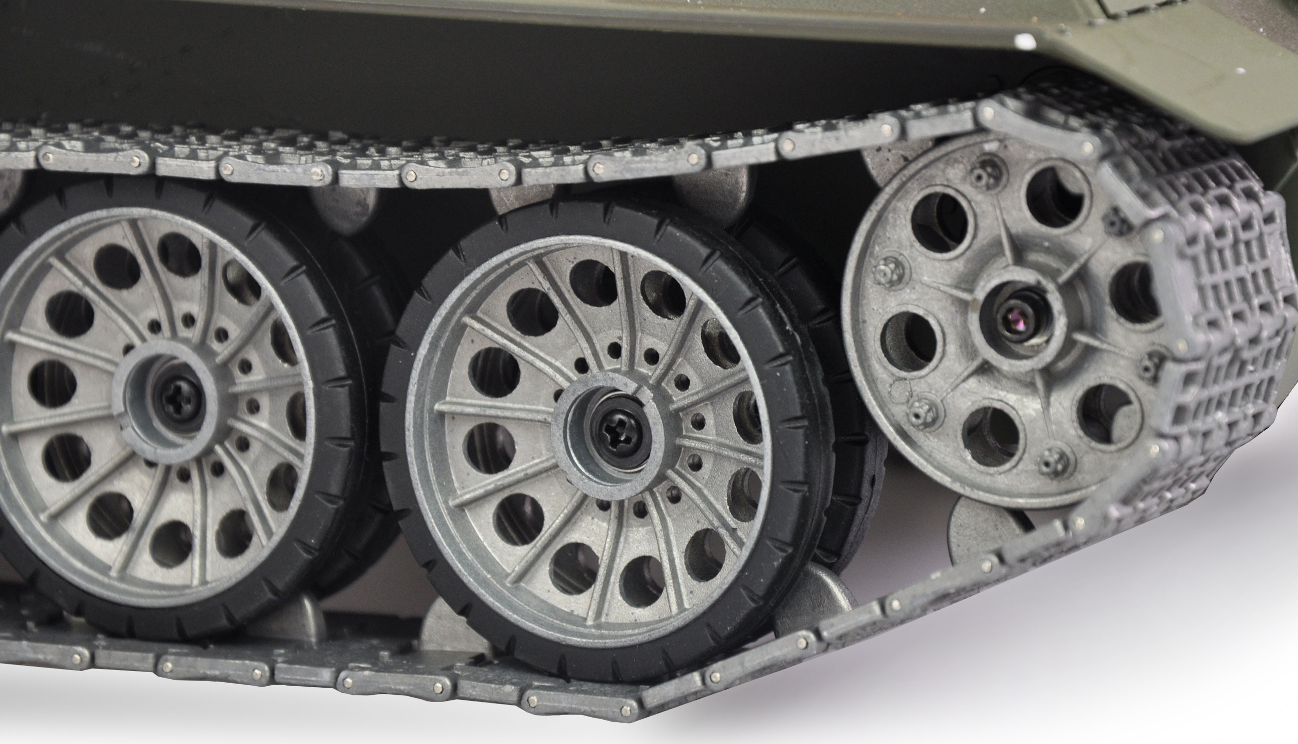 Amewi T-34/85 Panzer 1:16 Professional Line IR/BB 23117
