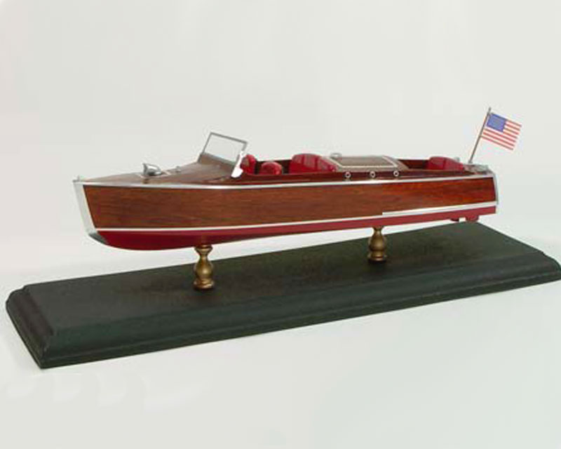 Dumas Chris-Craft 24 ft. Runabout 1929 1:24 Bausatz 1701