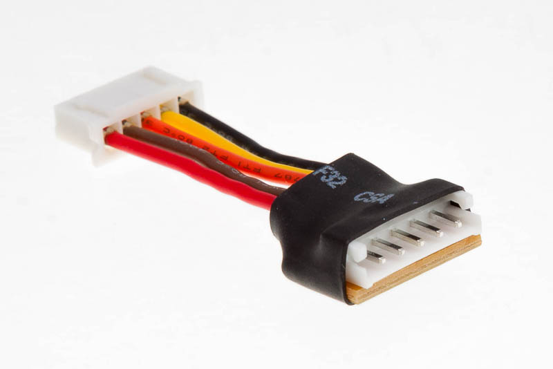 R19053 Balance Adapter 4S JST EH Buchse zu JST XH Stecker