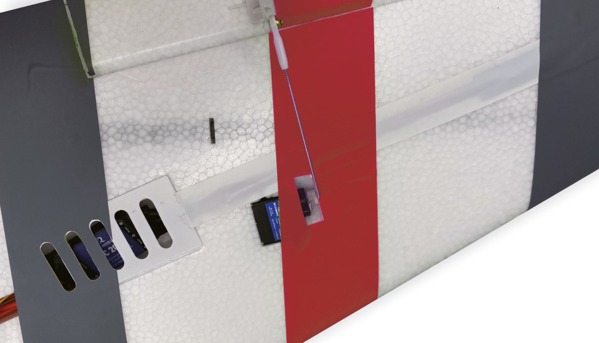 Amewi Eagle Twin V2 40mm EDF Nurflügler PNP rot 24133 - Abbildung 5