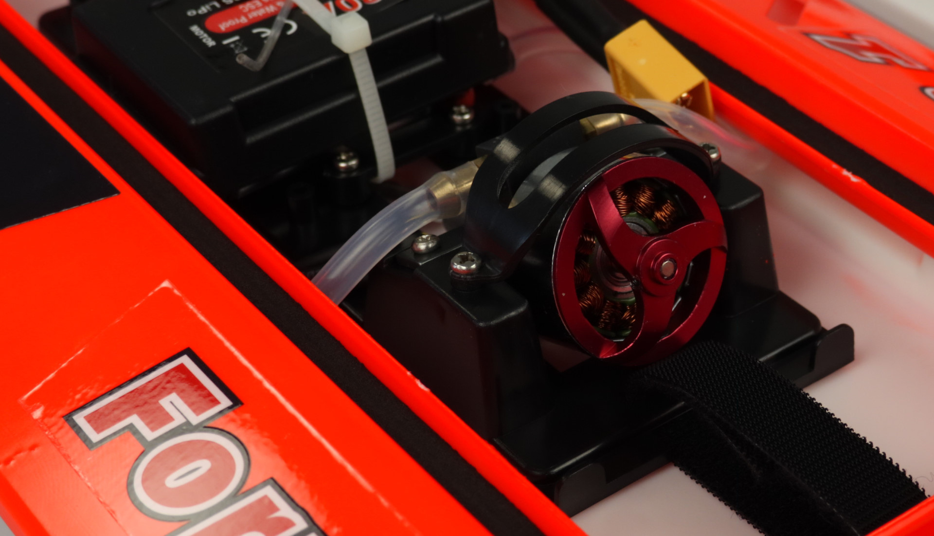 Joysway F1 Boot Mad Shark V2 Brushless 2.4 GHz RTR 26075 - Abbildung 4