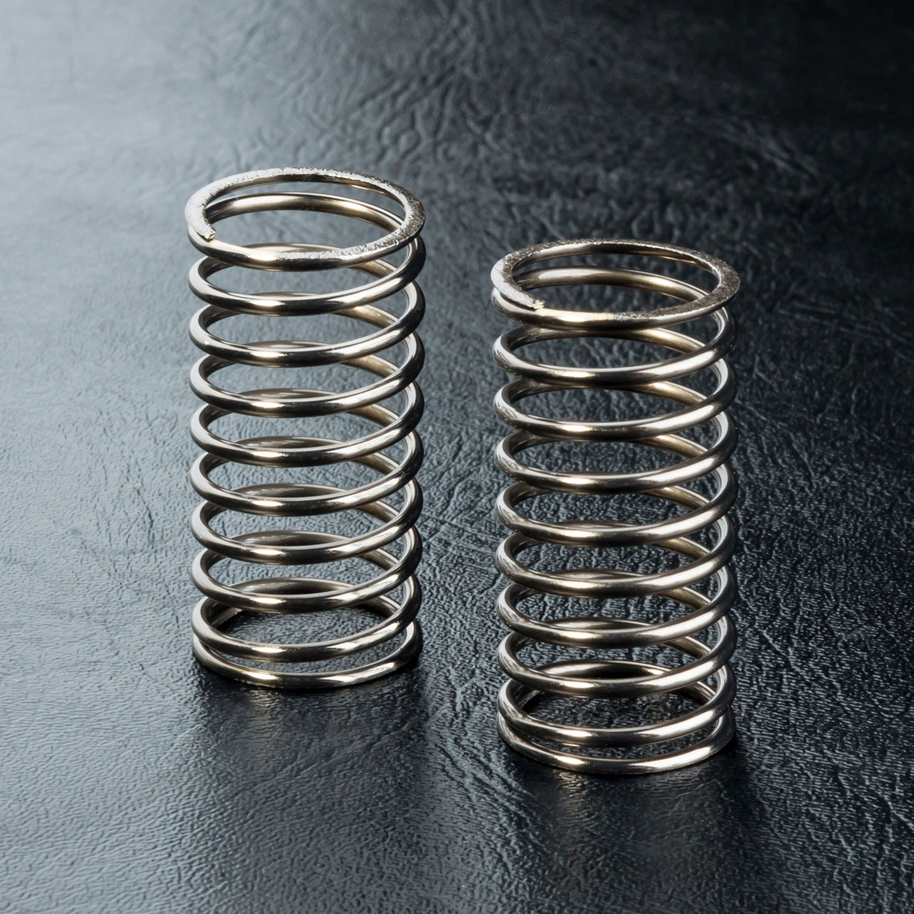 820106 32mm Hard coil spring set (8)