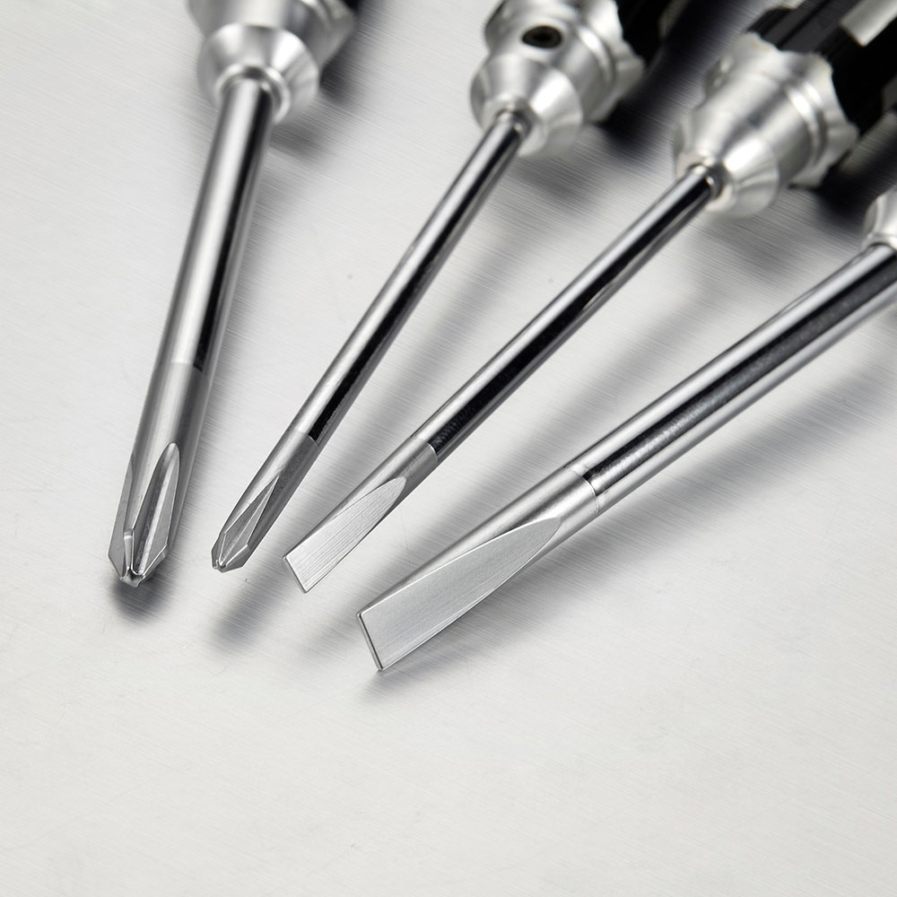 TT1604-05BK Schraubendreher Set Schlitz Kreuz PH 4mm / 6mm (2+2)