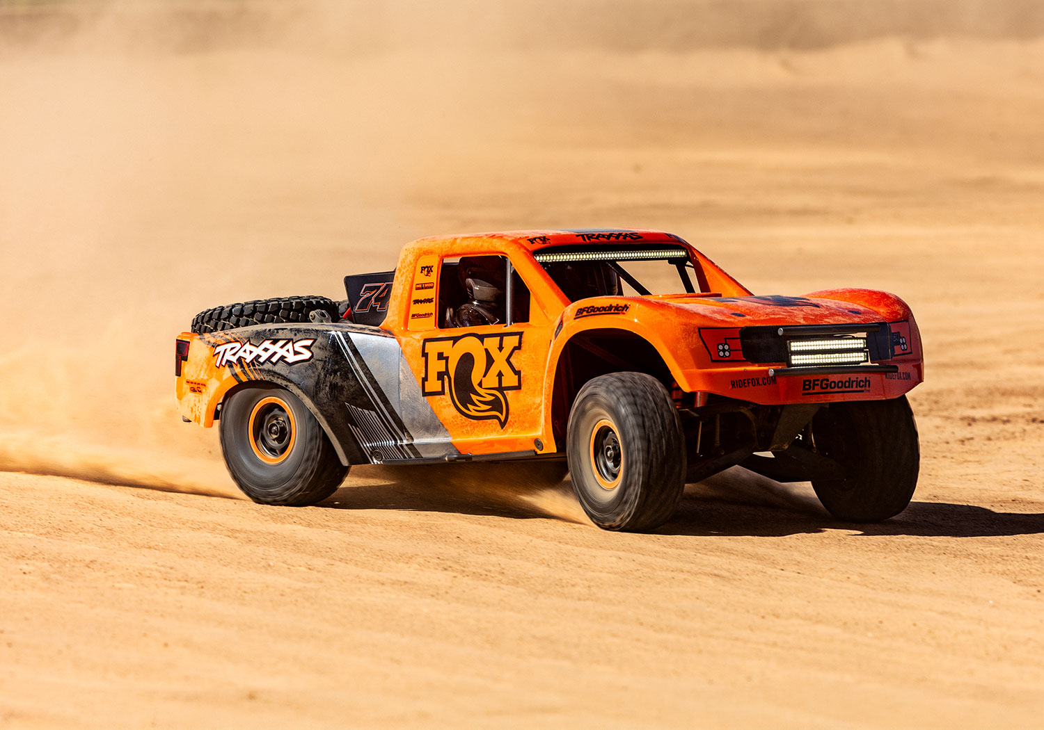 Traxxas Unlimited Desert Racer UDR Fox1 4WD Race-Truck +LED 85086-4 - Abbildung 13